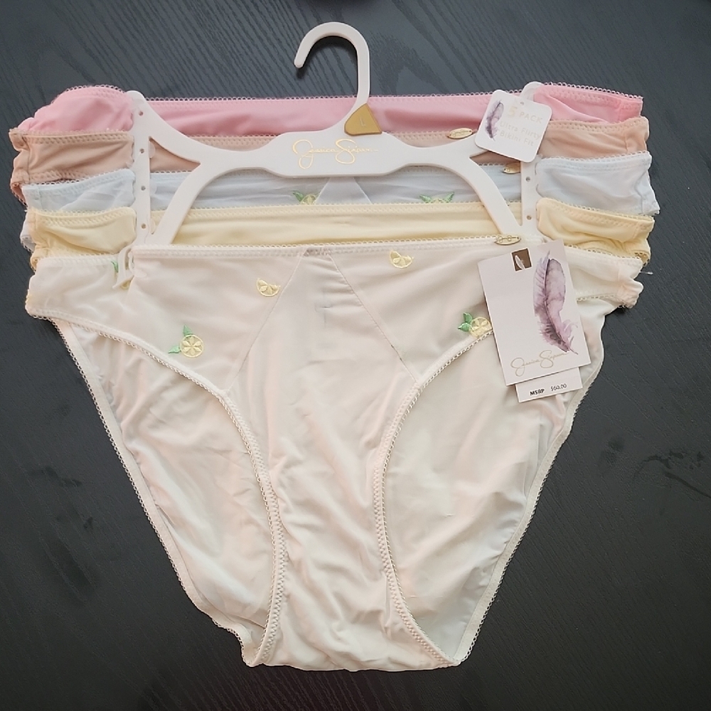 Jessica Simpson Women's Pastel Panties Set